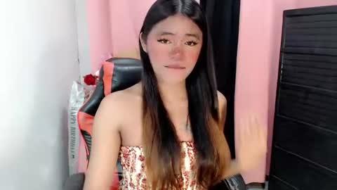 im_yourfairyannaxx online show from October 2025 03:45:02 AM