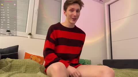 Adrian online show from December 2025 05:29:01 PM