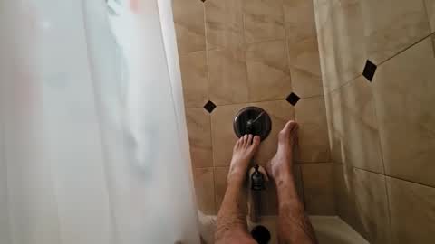 imaguy_ online show from December 2024 11:47:01 AM