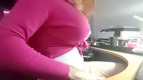 ngela Sometimes online show from January 2026 11:30:02 PM