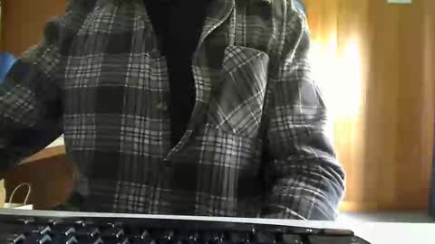 Aussie Guy online show from May 2026 11:35:02 PM