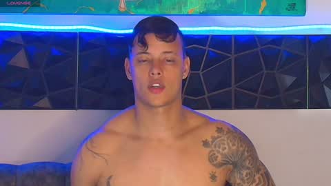 imconor online show from December 2024 01:40:01 AM