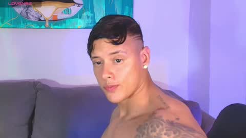 imconor online show from October 2025 10:03:02 PM