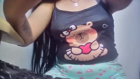 Snapshot of imdirtymilf chatting on April 2026 12:44:01 AM mia latina online show from April 2026 12:44:01 AM