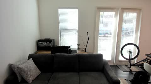 Snapshot of imdjazra chatting on December 2024 03:47:02 PM DJ Azra online show from December 2024 03:47:02 PM