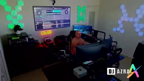 Snapshot of imdjazra chatting on January 2025 05:07:02 PM DJ Azra online show from January 2025 05:07:02 PM