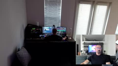 Snapshot of imdjazra chatting on September 2025 02:00:02 PM DJ Azra online show from September 2025 02:00:02 PM