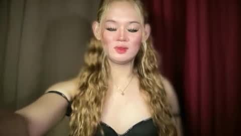 Snapshot of imjustasluttyintownxxx chatting on February 2026 10:35:01 PM Mika online show from February 2026 10:35:01 PM