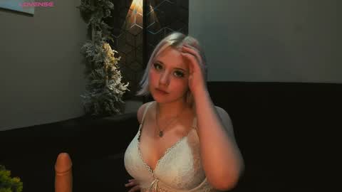 ImNysha online show from April 2026 09:34:03 PM