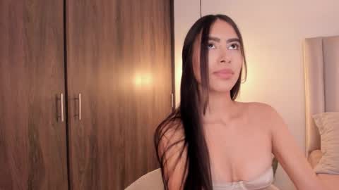 sarah online show from November 2025 10:09:02 PM