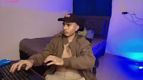 Snapshot of imyourg0d chatting on June 2026 05:12:01 AM Daniel thumb up me please its important Im new INDEPENDENT MODEL online show from June 2026 05:12:01 AM