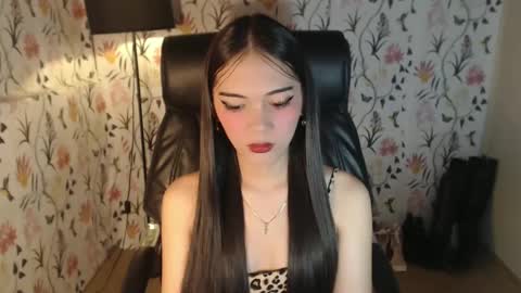 Snapshot of imyourlegalbaby chatting on February 2025 12:27:02 PM Aki online show from February 2025 12:27:02 PM