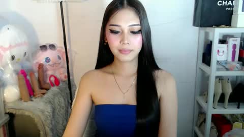 Snapshot of imyourlegalbaby chatting on April 2026 12:10:02 PM Aki online show from April 2026 12:10:02 PM