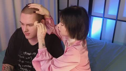 Snapshot of inagoodmood_ chatting on January 2025 12:43:01 PM OTIS and MILIY online show from January 2025 12:43:01 PM