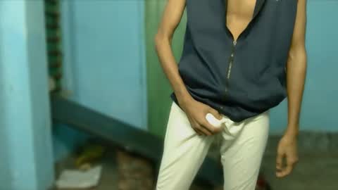 Suman Leo online show from November 2025 08:41:01 PM