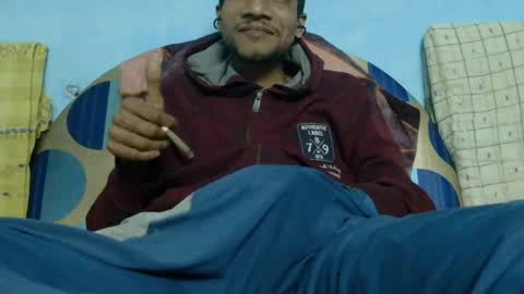 Snapshot of indian_bengali_boy chatting on January 2026 06:55:02 PM Suman Leo online show from January 2026 06:55:02 PM