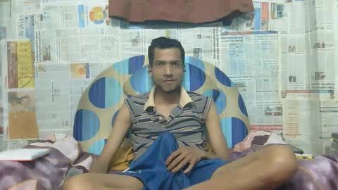 Snapshot of indian_bengali_boy chatting on January 2026 08:40:02 PM Suman Leo online show from January 2026 08:40:02 PM