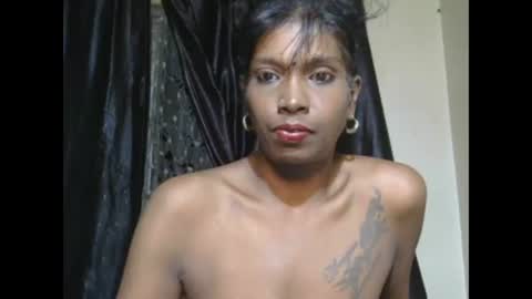 Snapshot of indian_blossom chatting on February 2025 10:24:01 PM Denise online show from February 2025 10:24:01 PM