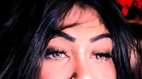 Bella Ambrosia online show from November 2025 02:23:01 AM