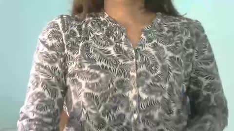 indiananu23 online show from February 2025 10:34:01 AM