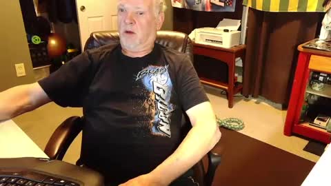 Snapshot of indianapapa chatting on September 2025 10:59:02 AM Papa online show from September 2025 10:59:02 AM