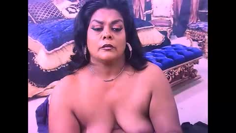 Snapshot of indiancherrypie chatting on February 2026 11:29:01 AM indiancherrypie online show from February 2026 11:29:01 AM