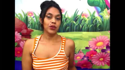 Lia online show from October 2025 08:20:01 PM