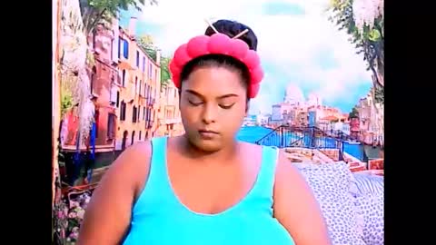 natasha online show from April 2026 06:59:02 PM