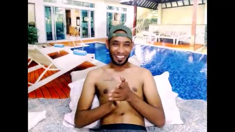 indianmagicmike69 online show from November 2025 05:57:01 PM