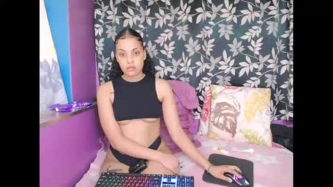 indianmaxine07 online show from October 2025 06:47:01 AM