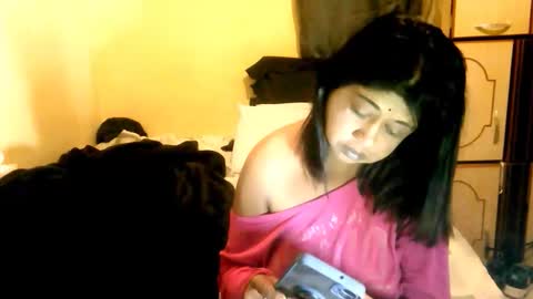 indianpleasures21 online show from April 2026 04:50:02 PM