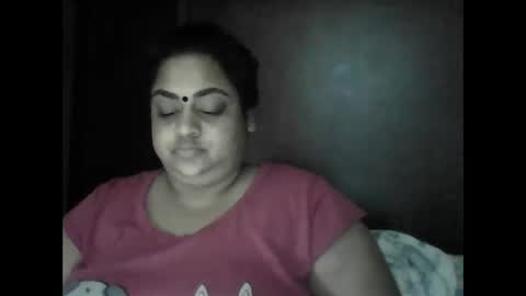 indianpooja1027 online show from June 2026 07:33:02 AM
