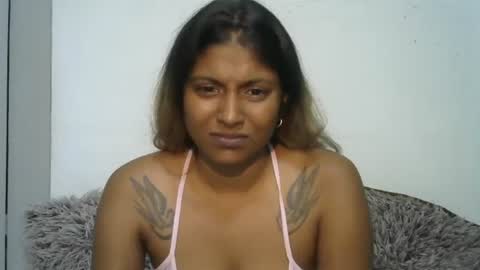 indianqtpie6 online show from February 2026 06:55:02 AM