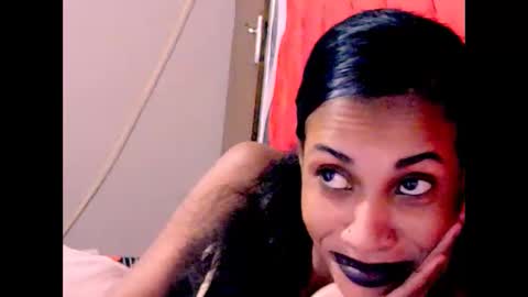 Snapshot of indianqueen5 chatting on October 2025 12:28:02 PM indianqueen5 online show from October 2025 12:28:02 PM