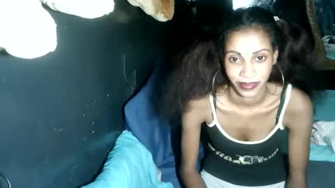 Snapshot of indianqueen5 chatting on November 2025 08:08:02 PM indianqueen5 online show from November 2025 08:08:02 PM