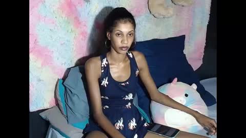 Snapshot of indianqueen5 chatting on December 2025 08:04:02 PM indianqueen5 online show from December 2025 08:04:02 PM