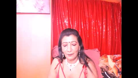 indiansarika65 online show from April 2026 03:50:01 PM