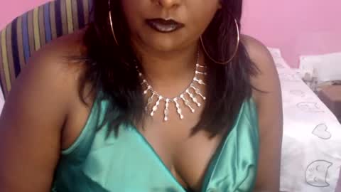 indiansin22 online show from June 2026 07:56:02 AM