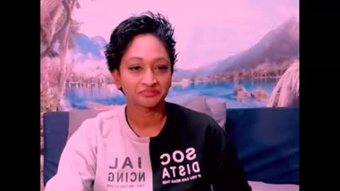 Shreya online show from January 2025 05:00:01 AM