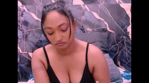 Shreya online show from October 2025 12:47:02 PM