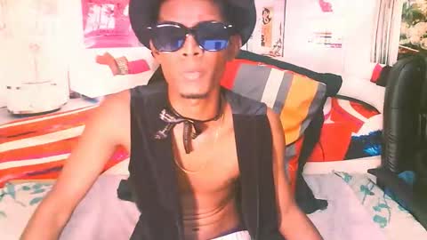 Snapshot of indianthuggin chatting on November 2025 09:18:01 PM BabyFace online show from November 2025 09:18:01 PM