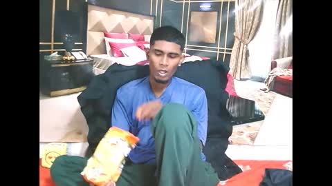 Snapshot of indianthuggin chatting on May 2026 12:39:01 AM BabyFace online show from May 2026 12:39:01 AM