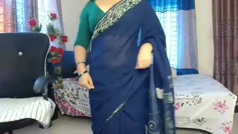 Snapshot of indiantina chatting on October 2025 05:33:02 AM tina online show from October 2025 05:33:02 AM