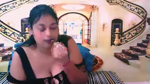 Snapshot of indianyummy chatting on February 2025 08:38:02 PM Kajol online show from February 2025 08:38:02 PM