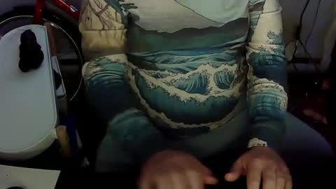 Snapshot of indigolvr chatting on February 2025 08:16:01 AM BroLOU online show from February 2025 08:16:01 AM