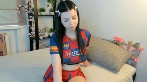 Snapshot of indigowillow chatting on May 2026 05:16:02 AM Stella online show from May 2026 05:16:02 AM