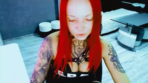 InesDesire online show from November 2025 04:50:01 PM