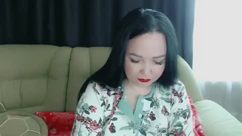 Snapshot of infinity_loveliness chatting on February 2025 08:28:01 AM Infinity online show from February 2025 08:28:01 AM