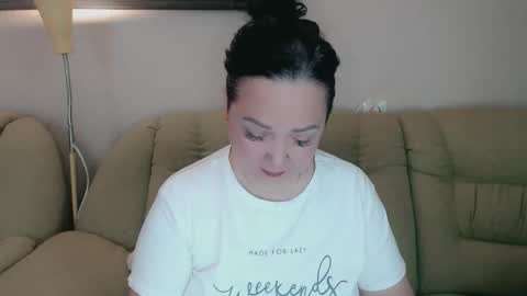 Snapshot of infinity_loveliness chatting on October 2025 06:16:02 AM Infinity online show from October 2025 06:16:02 AM