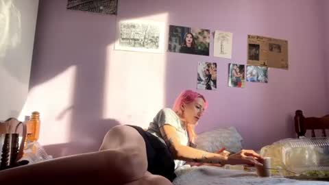 Snapshot of ingridmayer chatting on June 2026 04:40:01 PM ingridmayer online show from June 2026 04:40:01 PM